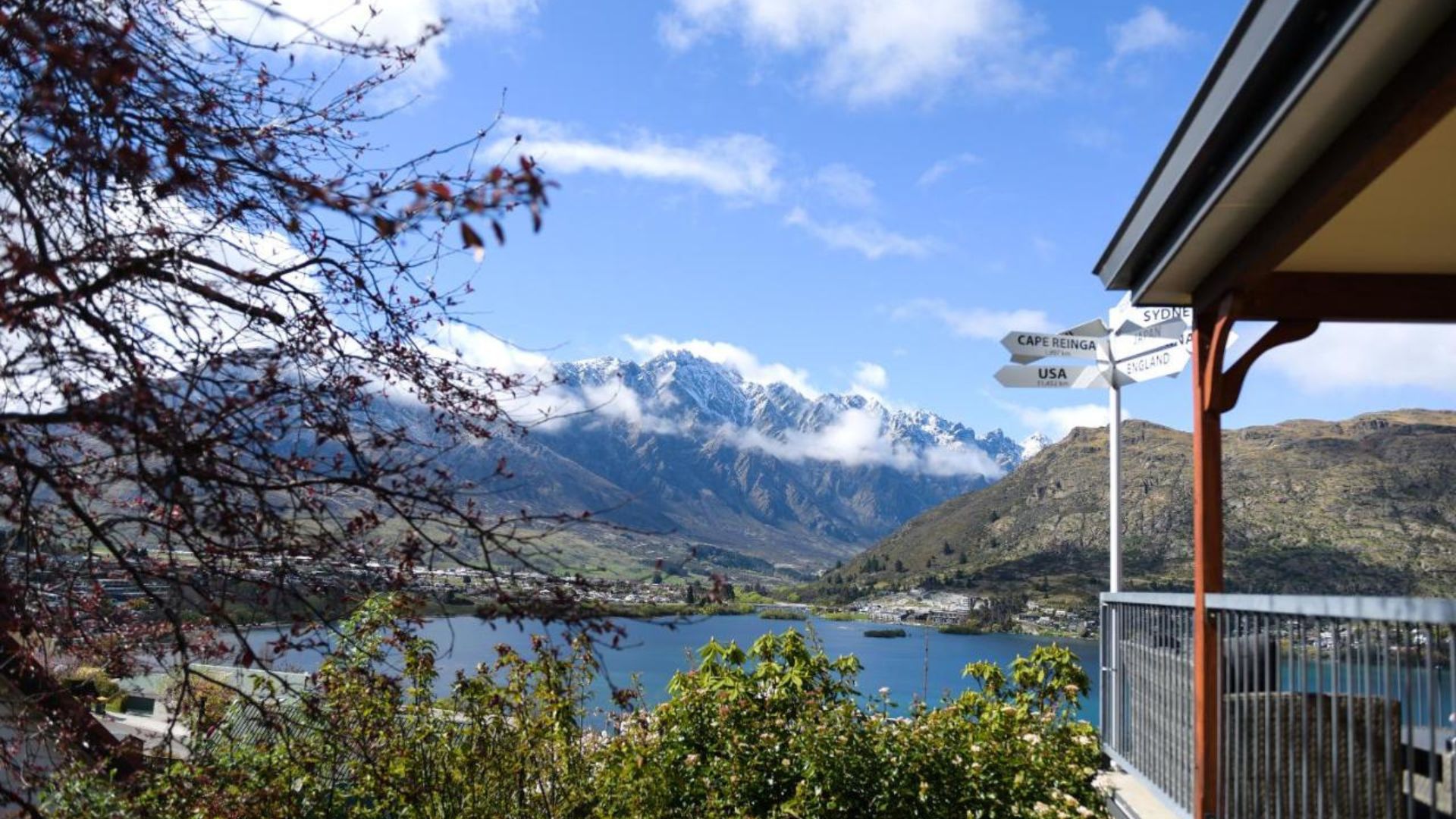 the embassy queenstown bed & breakfast