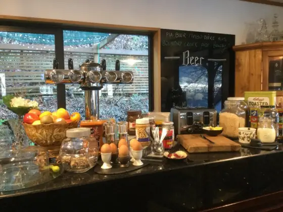 Breakfast at The Embassy