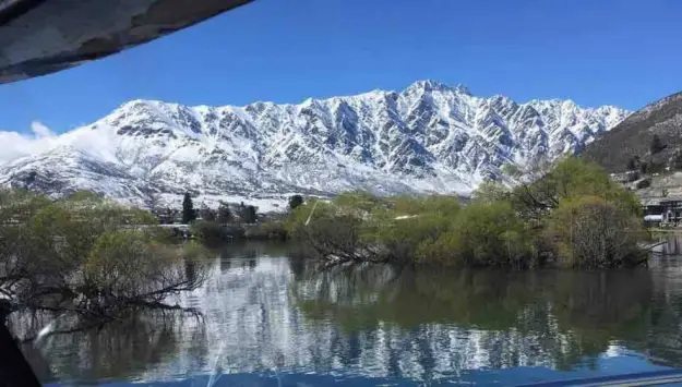 The Embassy Queenstown Bed & Breakfast